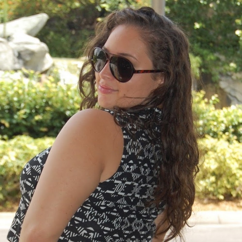 Meet your Posher, Tina